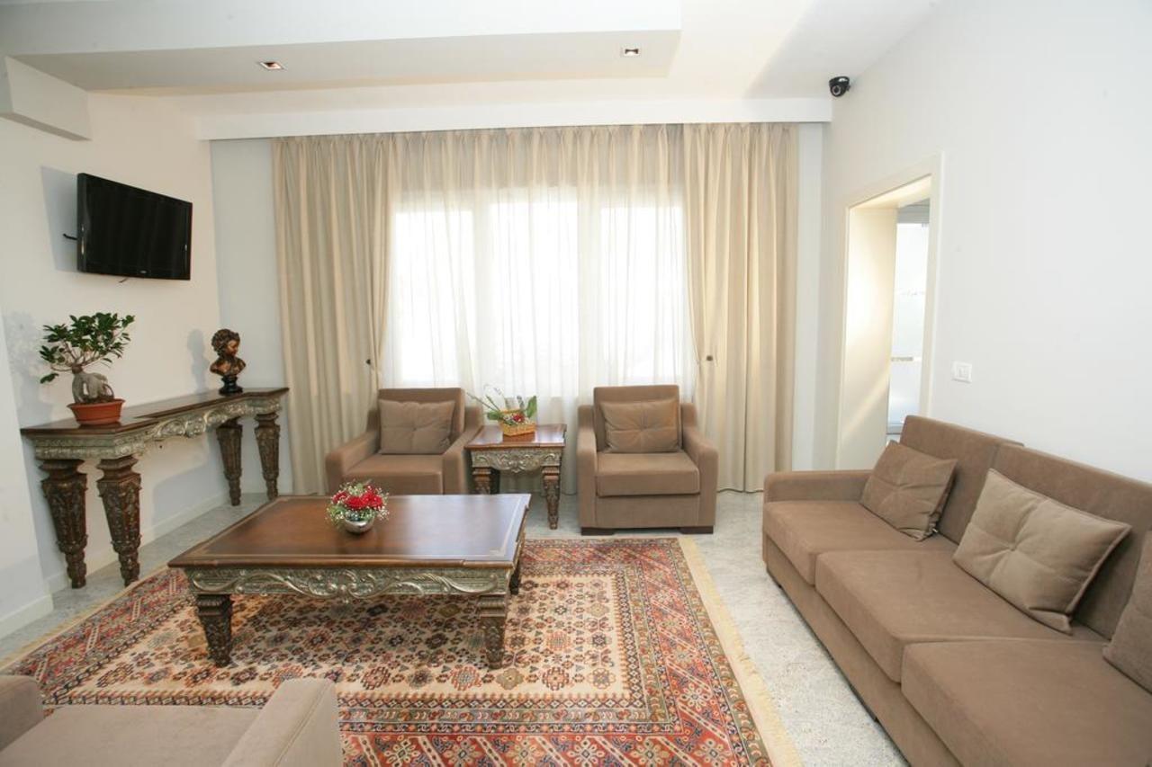 Hotel Vila 60 Tirana Kültér fotó