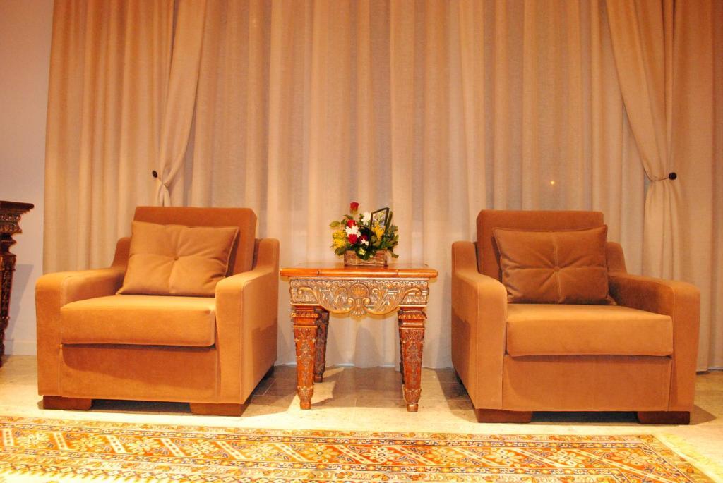 Hotel Vila 60 Tirana Kültér fotó