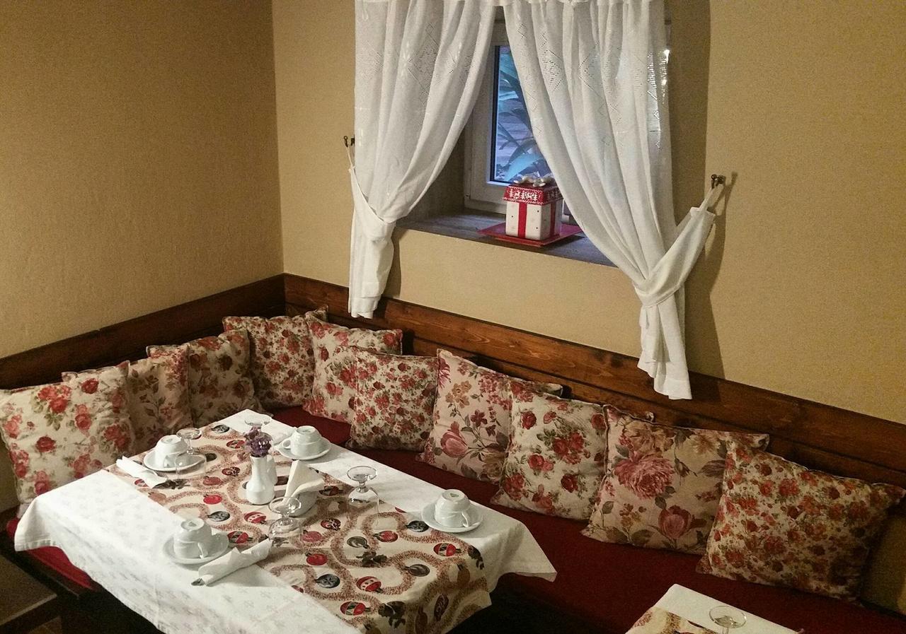 Hotel Vila 60 Tirana Kültér fotó
